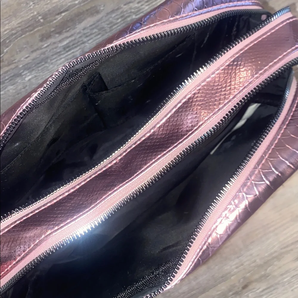 EUC NICOLE MILLER Rose Gold Pink Metallic Travel Double Zip Cosmetic Bag